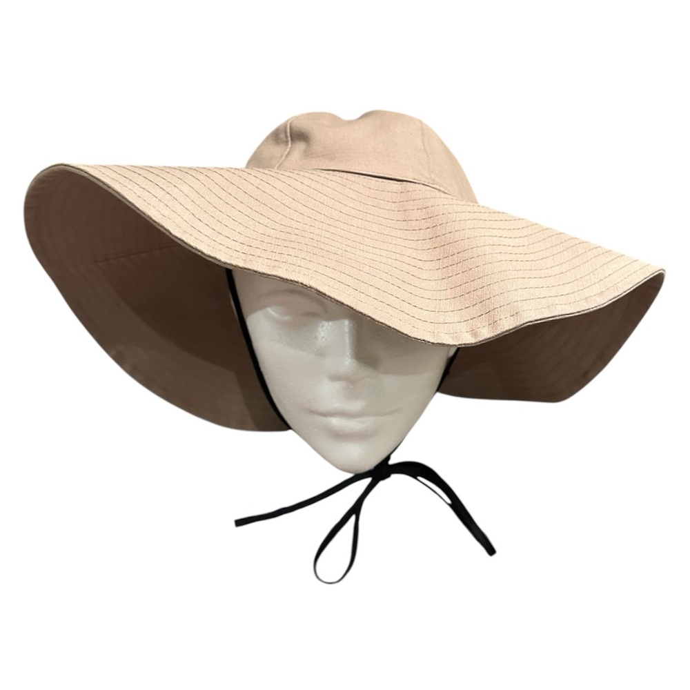 GAP Canvas Hat with Wide Brim and Short Rise